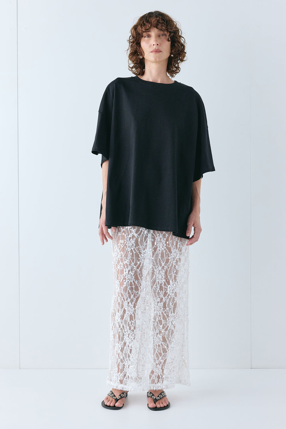 Willow Tee Black