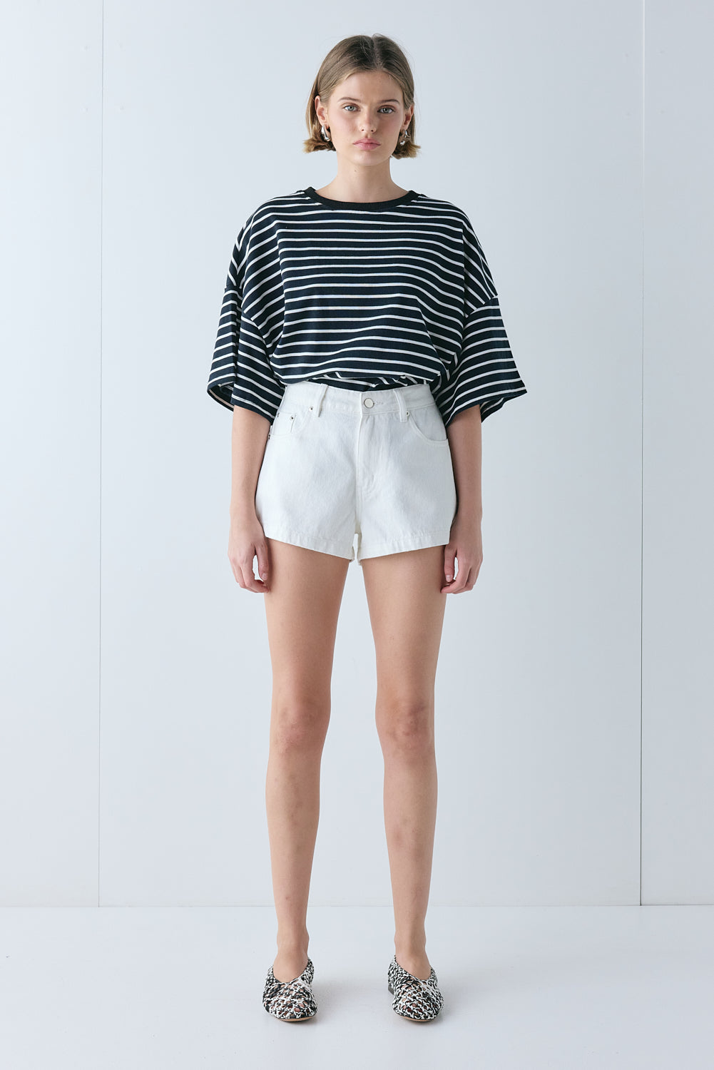 Willow Tee White Stripe