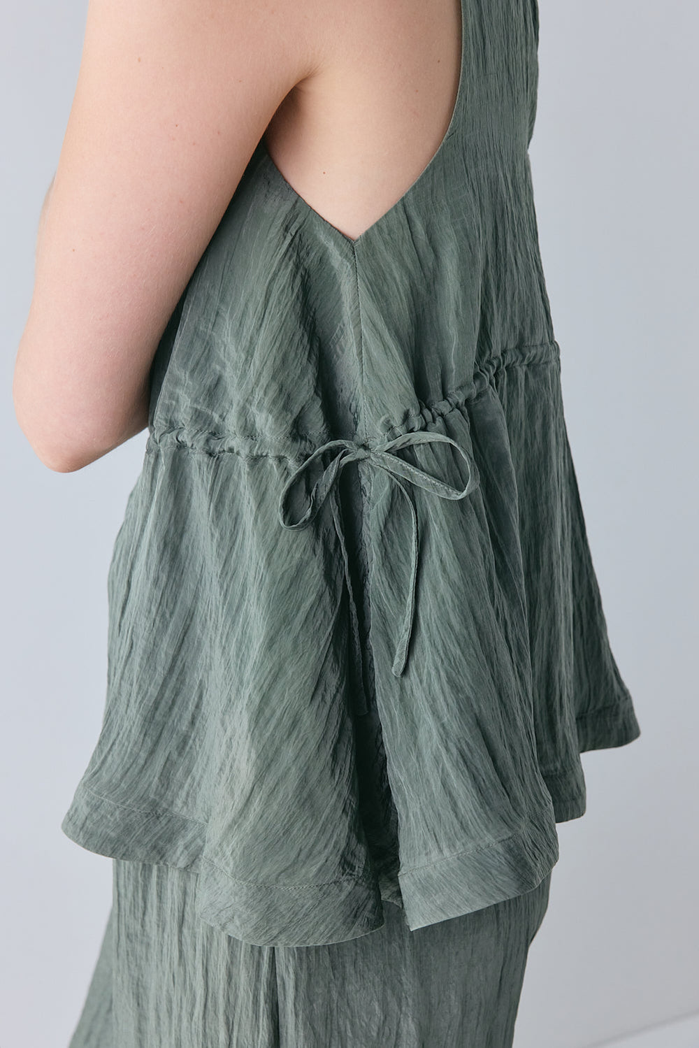 Indi Top Crinkle Khaki