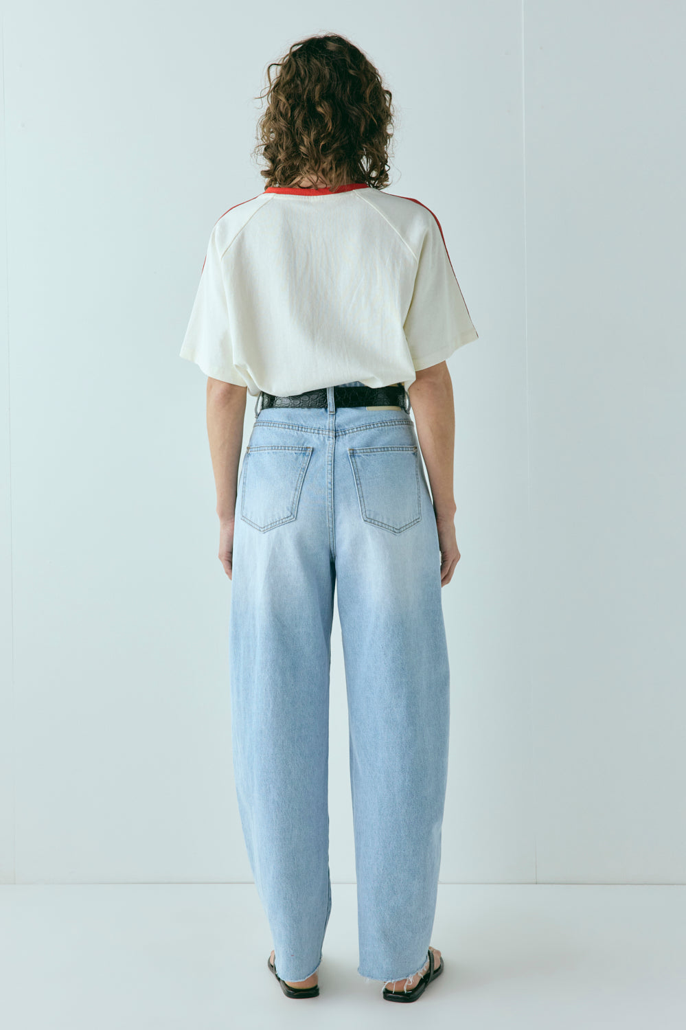 Nyra High Rise Barrel Denim Jeans Light Blue