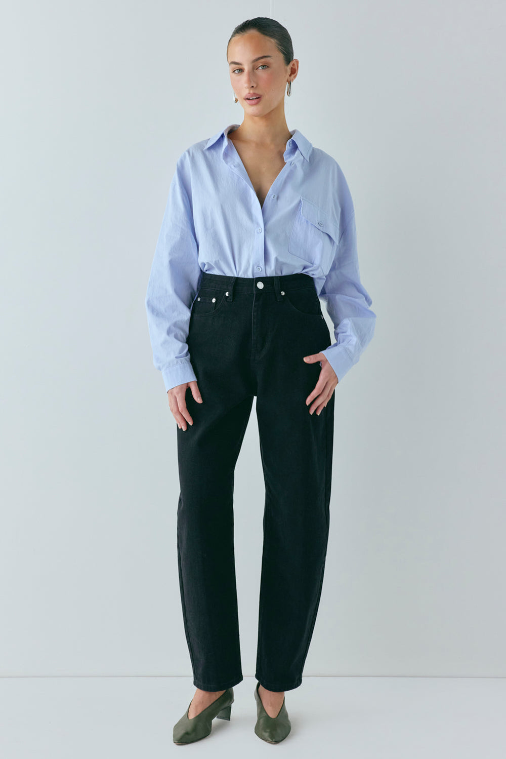 Lex Mid Rise Barrel Denim Jeans Black