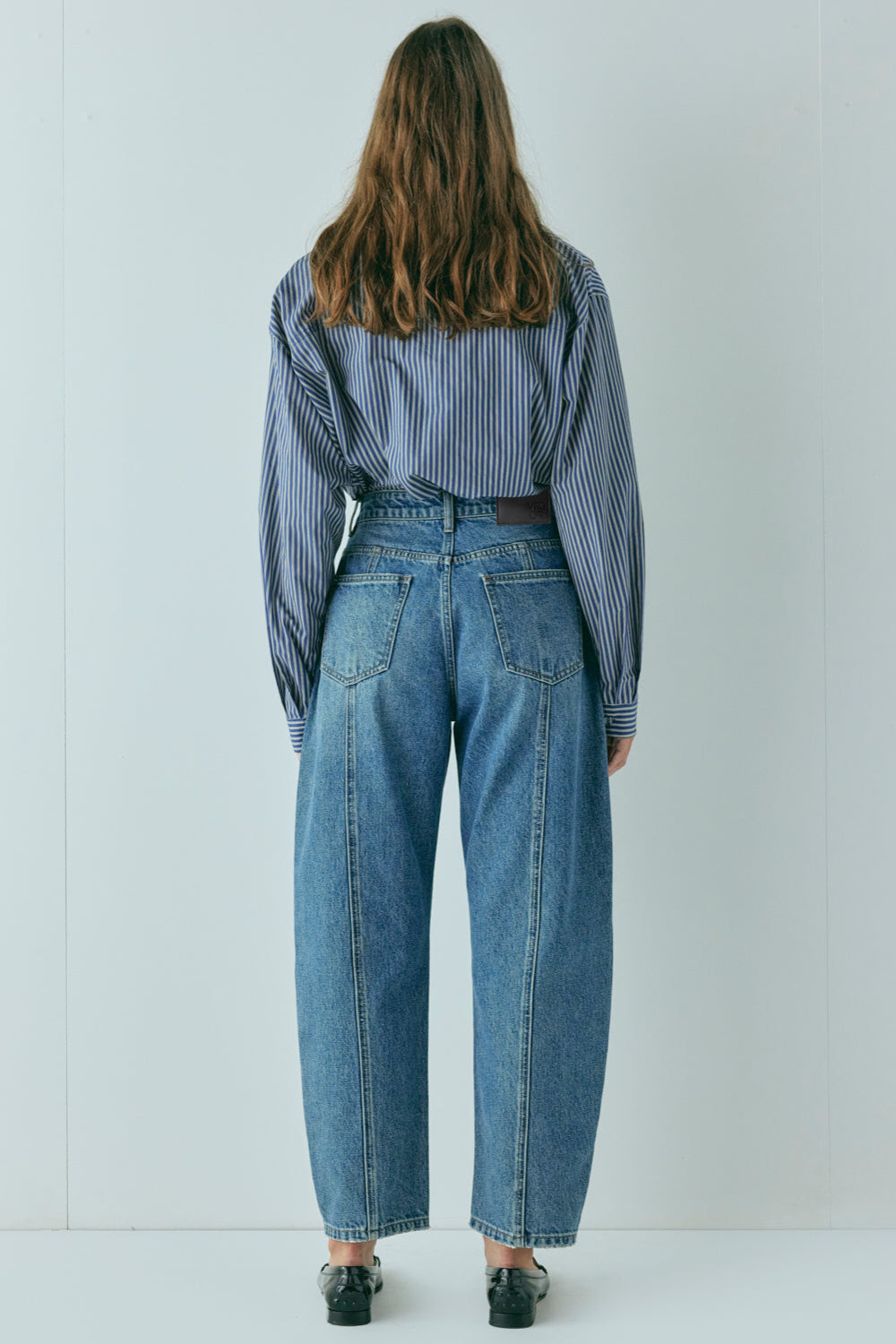 Lex Mid Rise Barrel Denim Jeans Blue