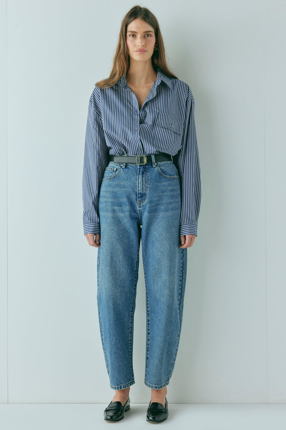 Lex Mid Rise Barrel Denim Jeans Blue