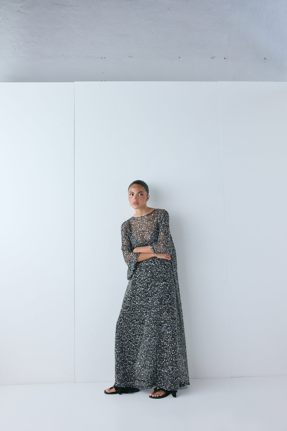 Ivette Sequin Midi Dress Black