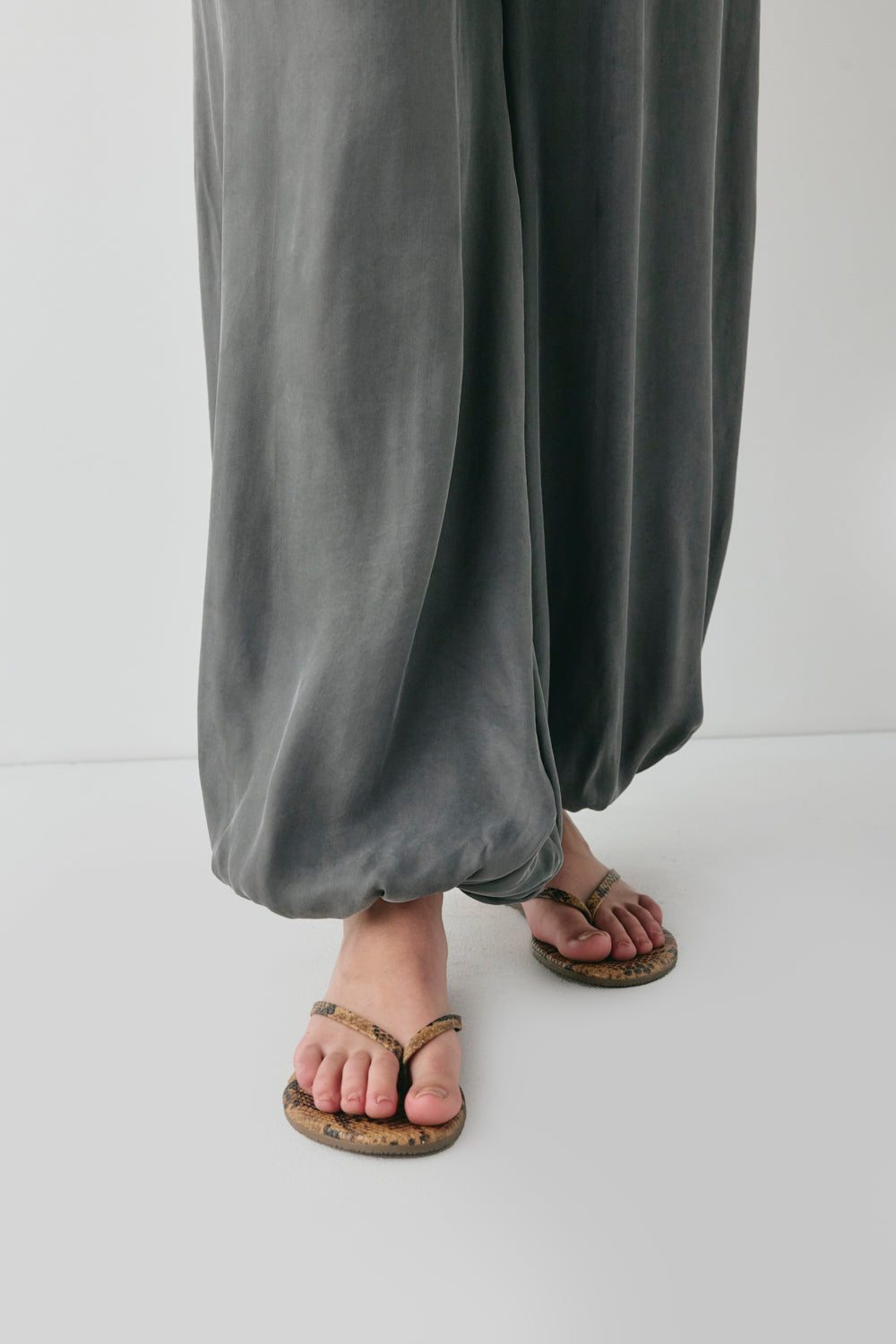 Tara Pants Slate